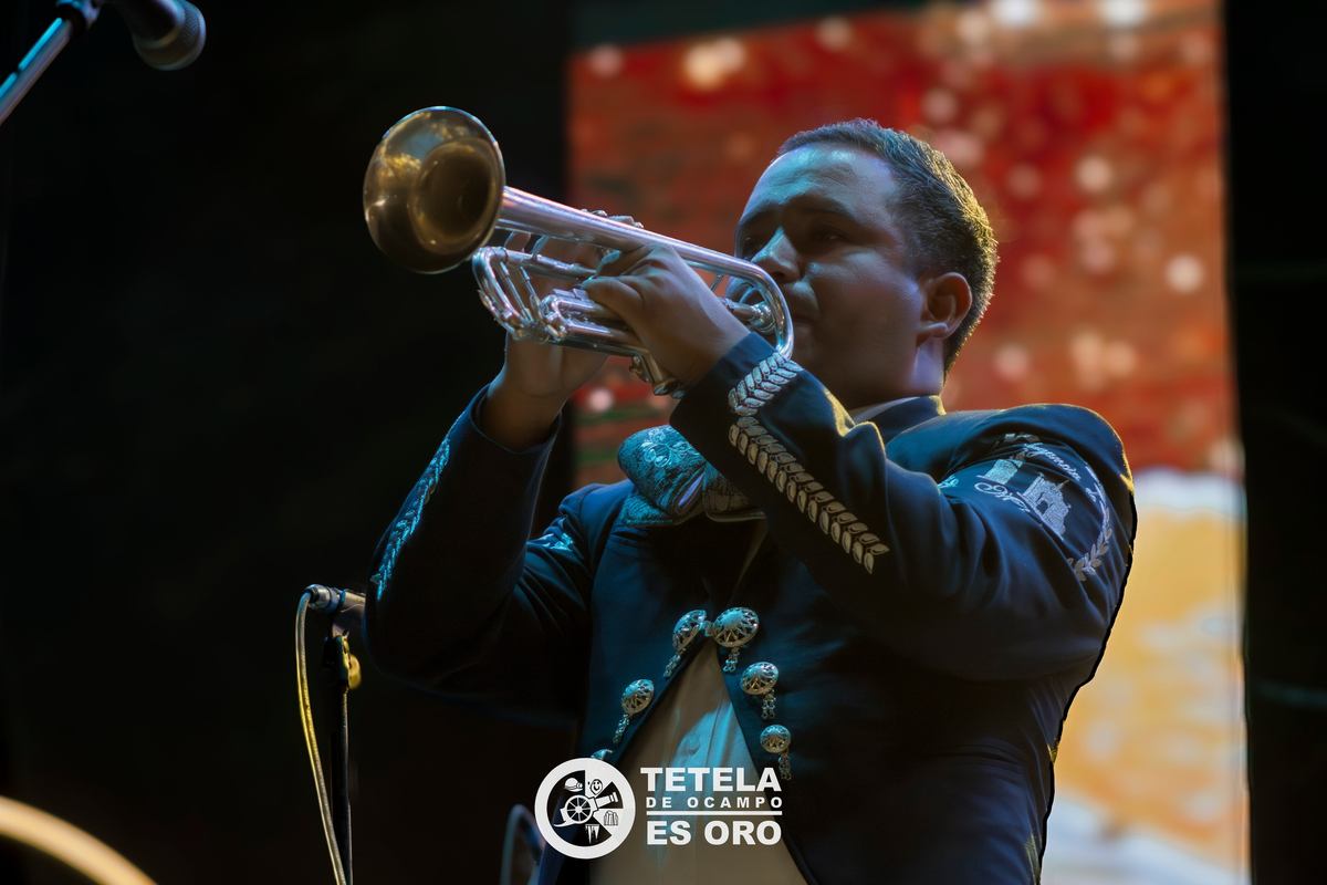 Presentación del Mariachi Elegancia de México